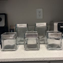 5 Glass Storage Containers 