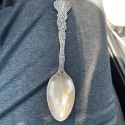  STERLING ANTIQUE SOUVENIR SPOON