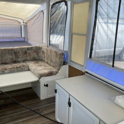 1998 StarCraft Pop-up Camper $2800