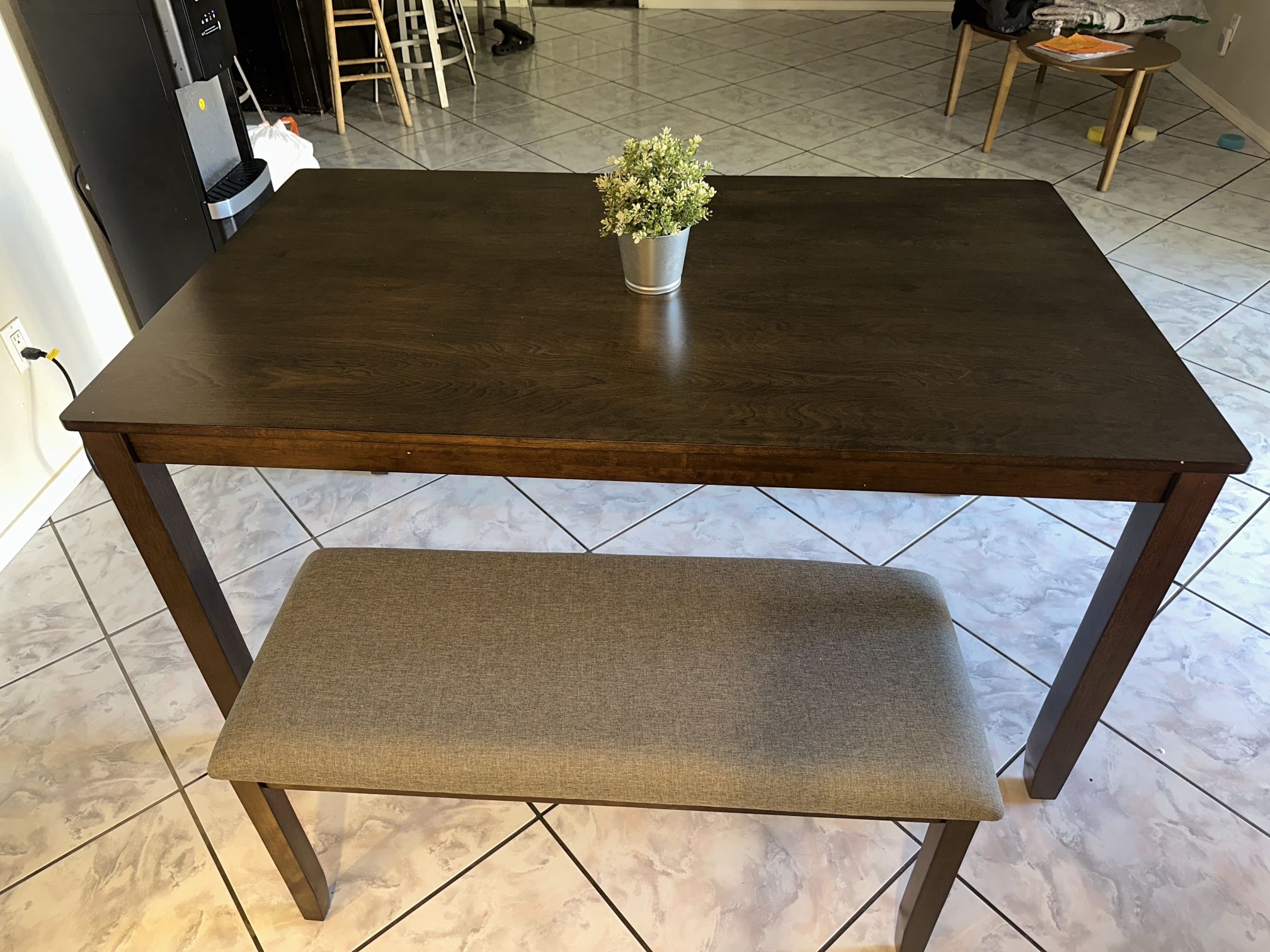NEW Wooden Rectangle Dining Table with Bench