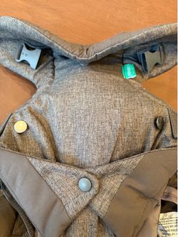 Infantino baby carrier
