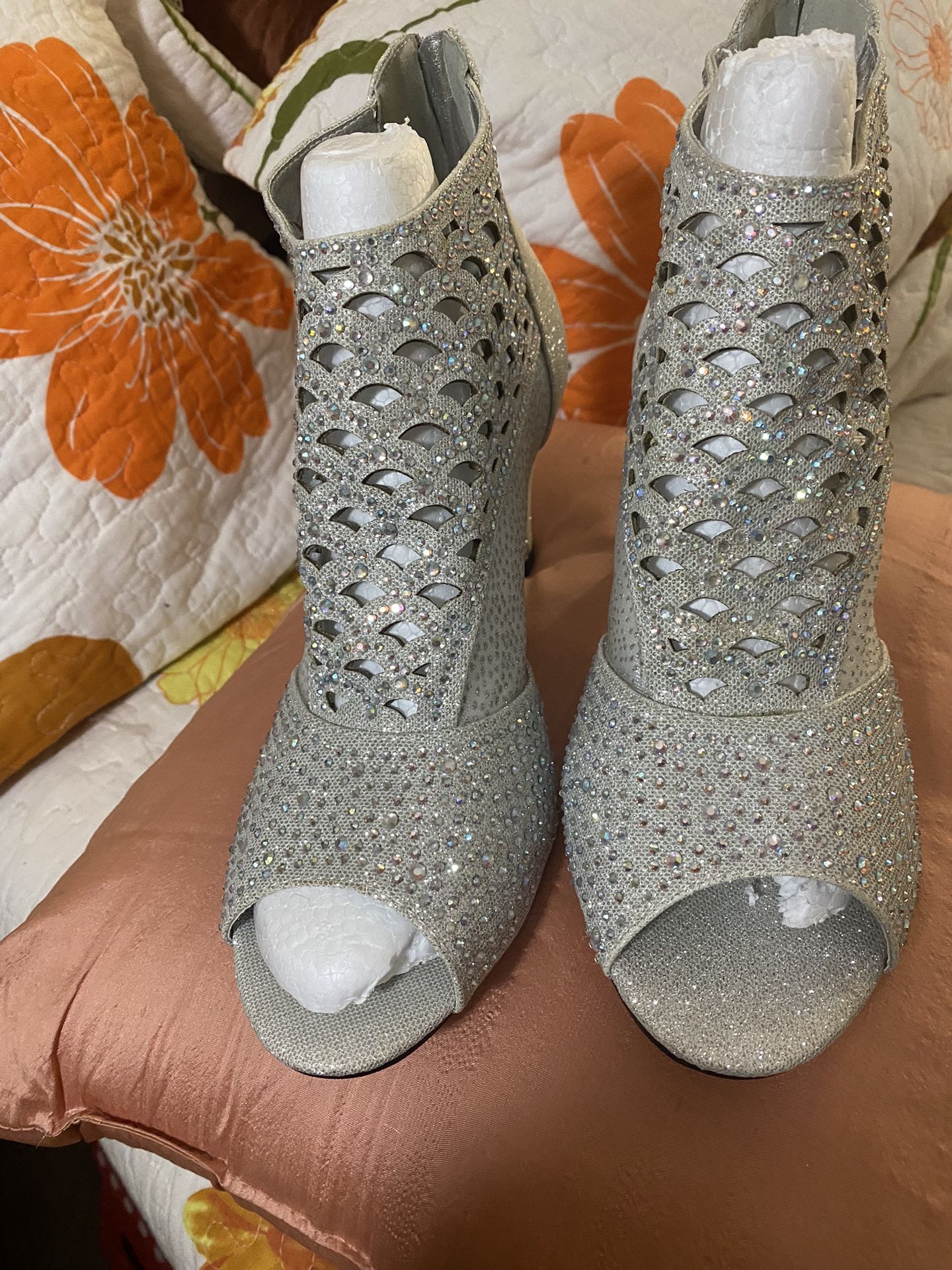 $35 Zise 9
