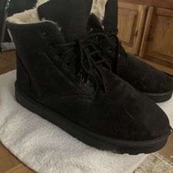 Size 9 Winter Boots 