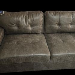 Ashley Furniture Love Seat With Electric Council 