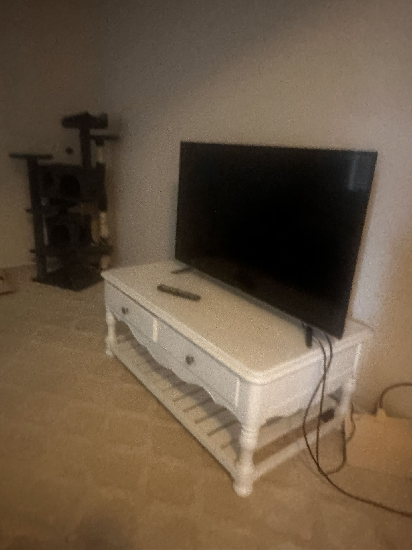 Haverty’s Hard Wood Coffee Table - Free Hitachi Tv