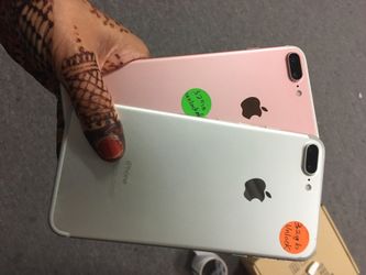 iPhone 7 Plus 32GB Factory unlocked Excellent Condition With Free Charger!!!