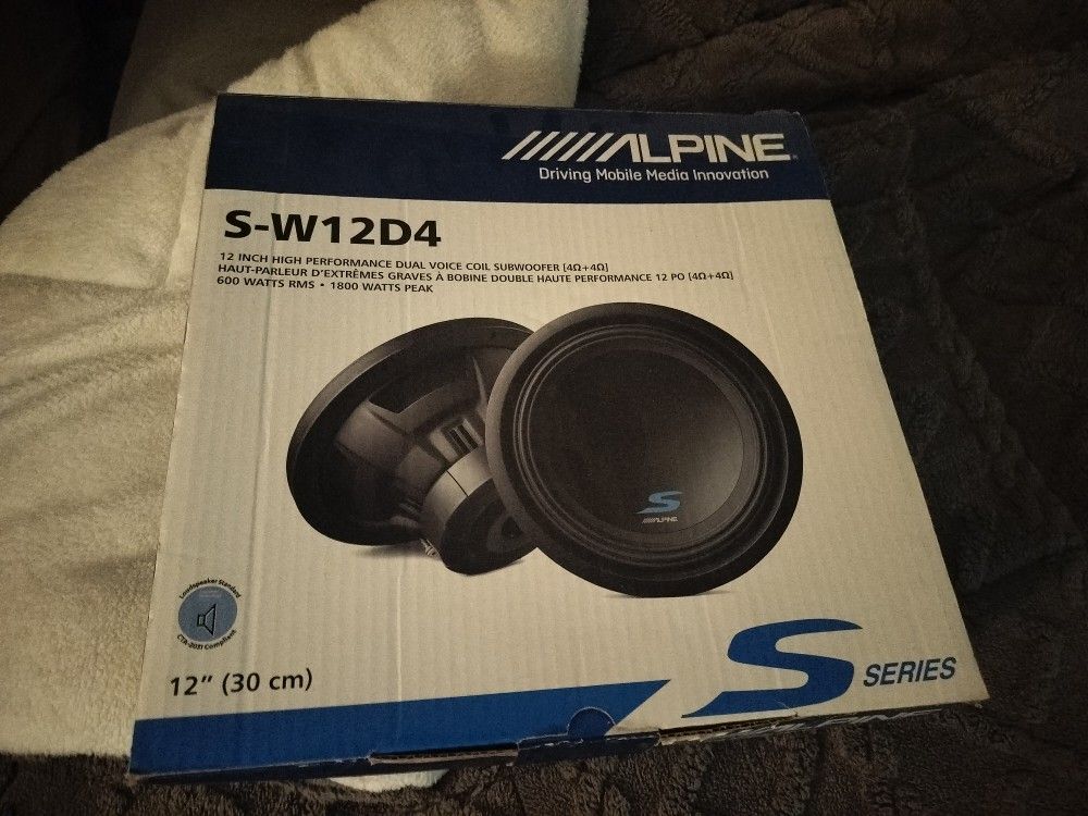 Alpine Type S-W12D4 Brand New (Will Take Best Offer)