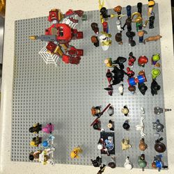 HUGE Lot Of Lego Minifigures
