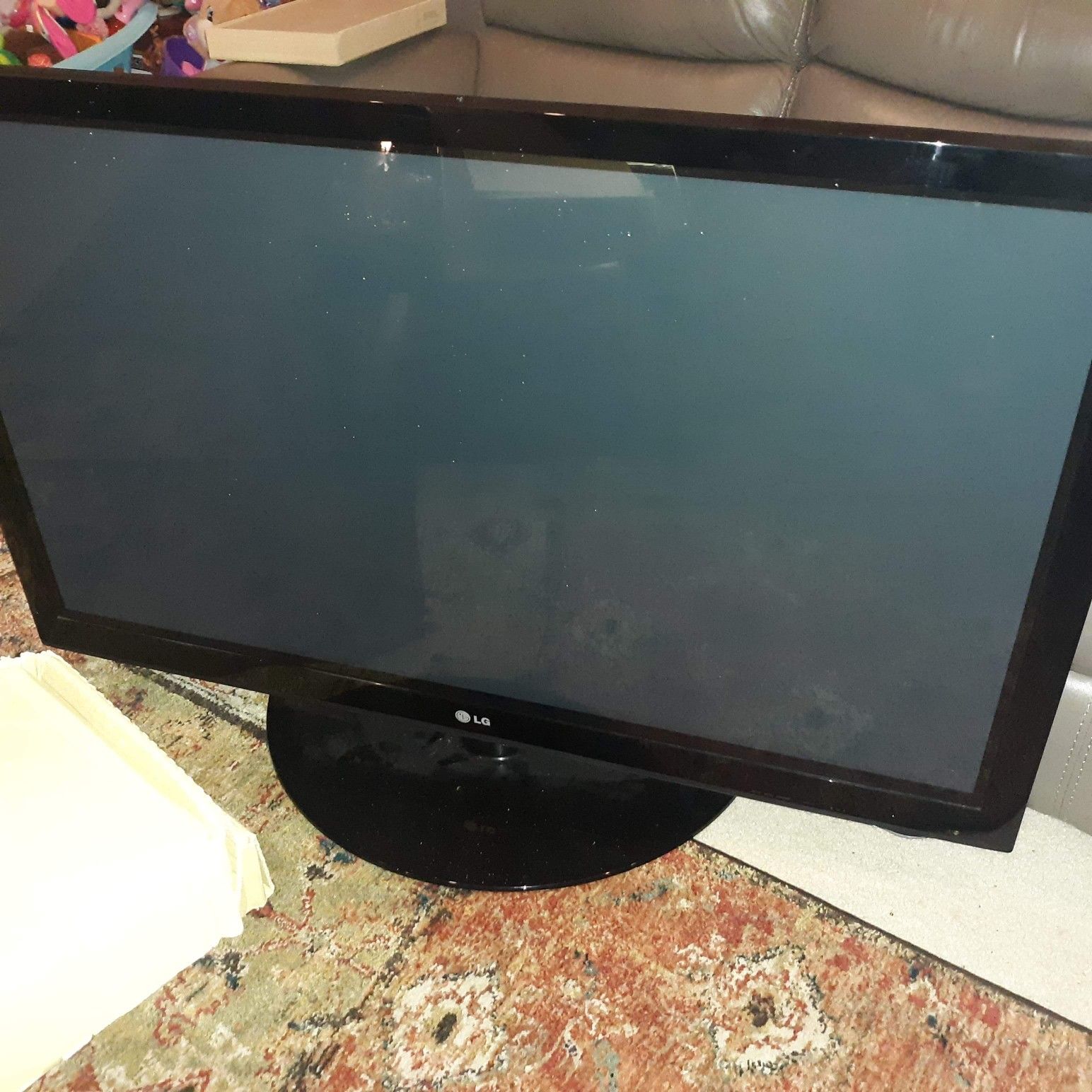 50 inch LG flat screen tv