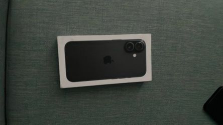 iPhone 16