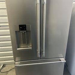 ✨ Brand New Counter Depth Frigidaire Professional Refrigerator! ✨