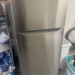 Refrigerator, Top Freezer, Stainless Steel 