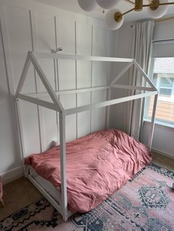 Kids bed frame