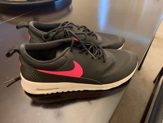 Pink and black nike 6.5 juniors