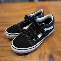 Size 2.5 Vans