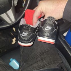 Jordan 4 Retro Bred Reimagined (TD) – Toddler Size 8C