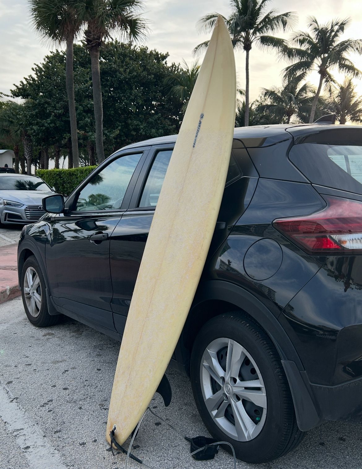 Midlength Gun Surfboard 7’2”