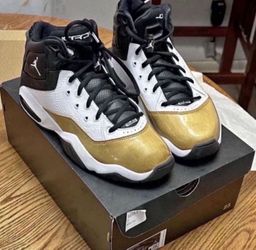 Jordan B'Loyal Loyal White Black Gold 7y 8.5 in women’s 