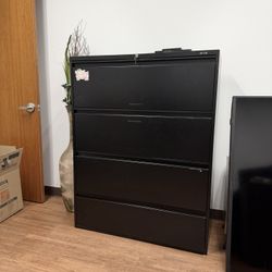 Filing Cabinet 