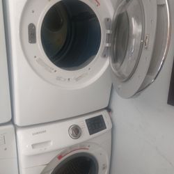 Set Of Samsung Washer And Gas Dryer Large Capacity Fully Functional 