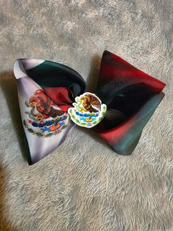 Girl Hair Bows 🇲🇽 Last Two $6 Each Moños $6 c/u