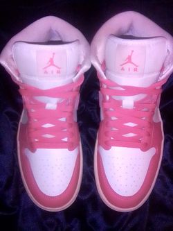 Women's Pink Hitop Air Jordans Size 8.5
