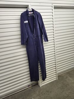 G&K Team Wear 48LN Navy blue vintage coveralls with button-up front and pockets. Size 48 Long