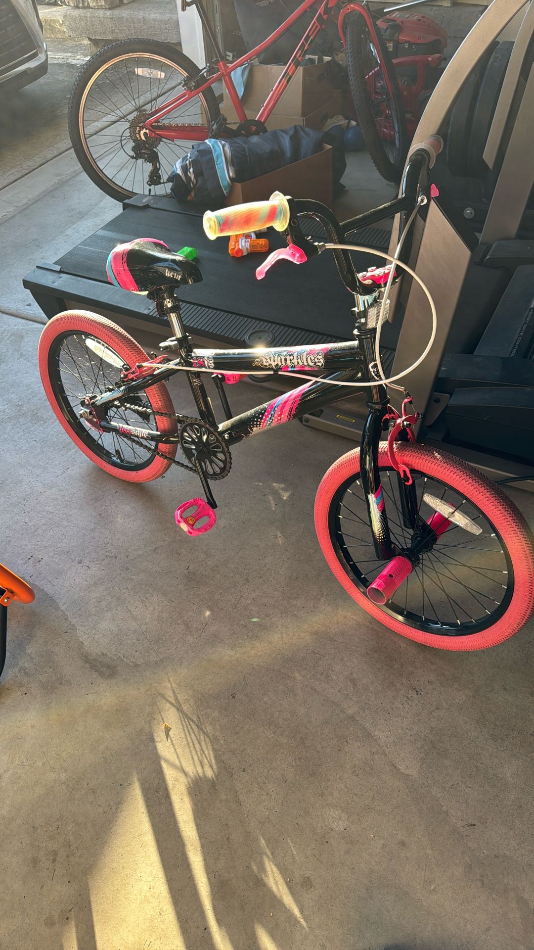 18” Girls Kent Sparkles Bike