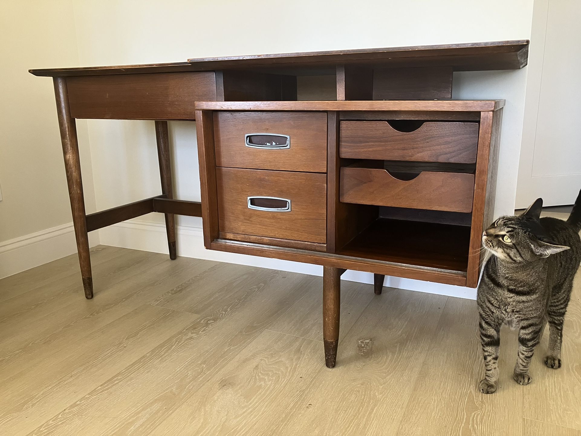 (Sale Pending) Mid century double-sided writers desk by Hooker for Mainline