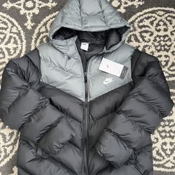 Nike Puffer 
