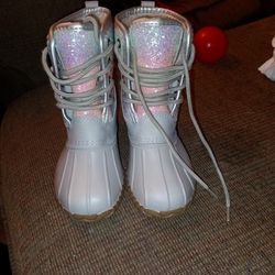 Girls Boots