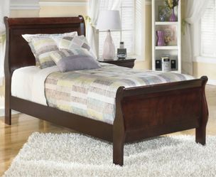 Twin Solid Wood Bed
