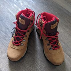 Colombia Boots 