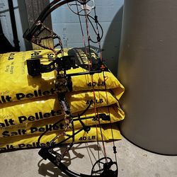 Bear Royale Compound RTH LEFT HAND