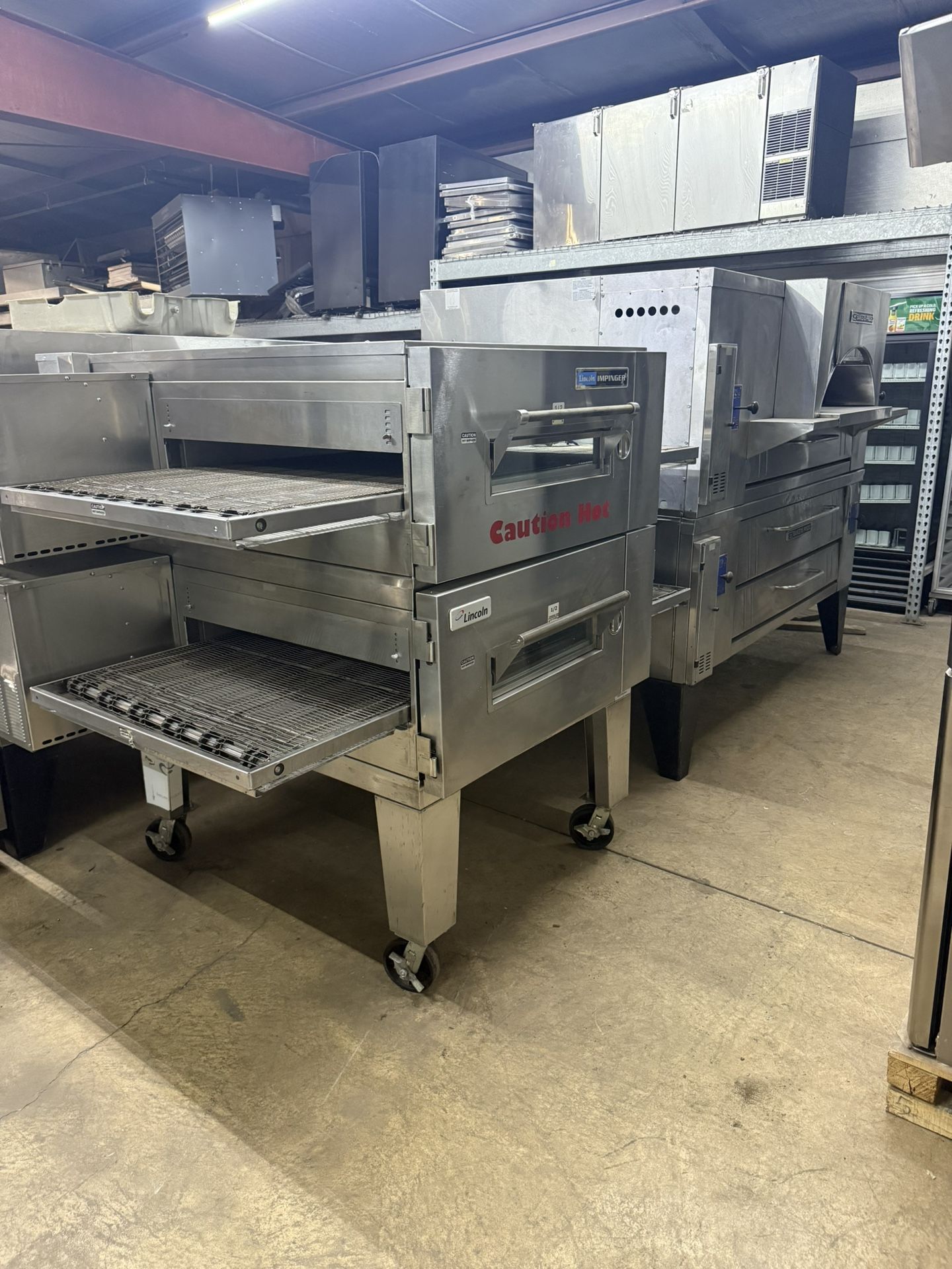 2021 Model Lincoln Pizza Oven Like New Do You Need This?