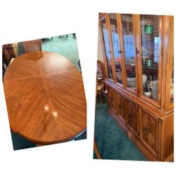 Mid Century Modern Stanley Furniture Carved Dining Room Table w Two Leafs & Custom Table Pad - Plus 4 - 6 Cane Back Chairs and China Cabinet 