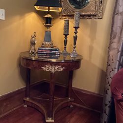 French Gilded Vintage round Table Louis XV Style