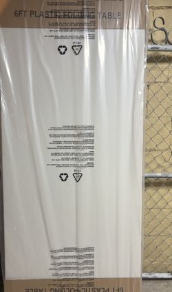 Plastic Folding Table