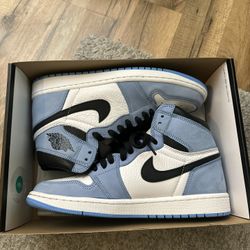 Air Jordan 1 University Blue