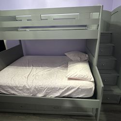 Rooms To Go Belchester Bunk Bed Set – COMPLETE