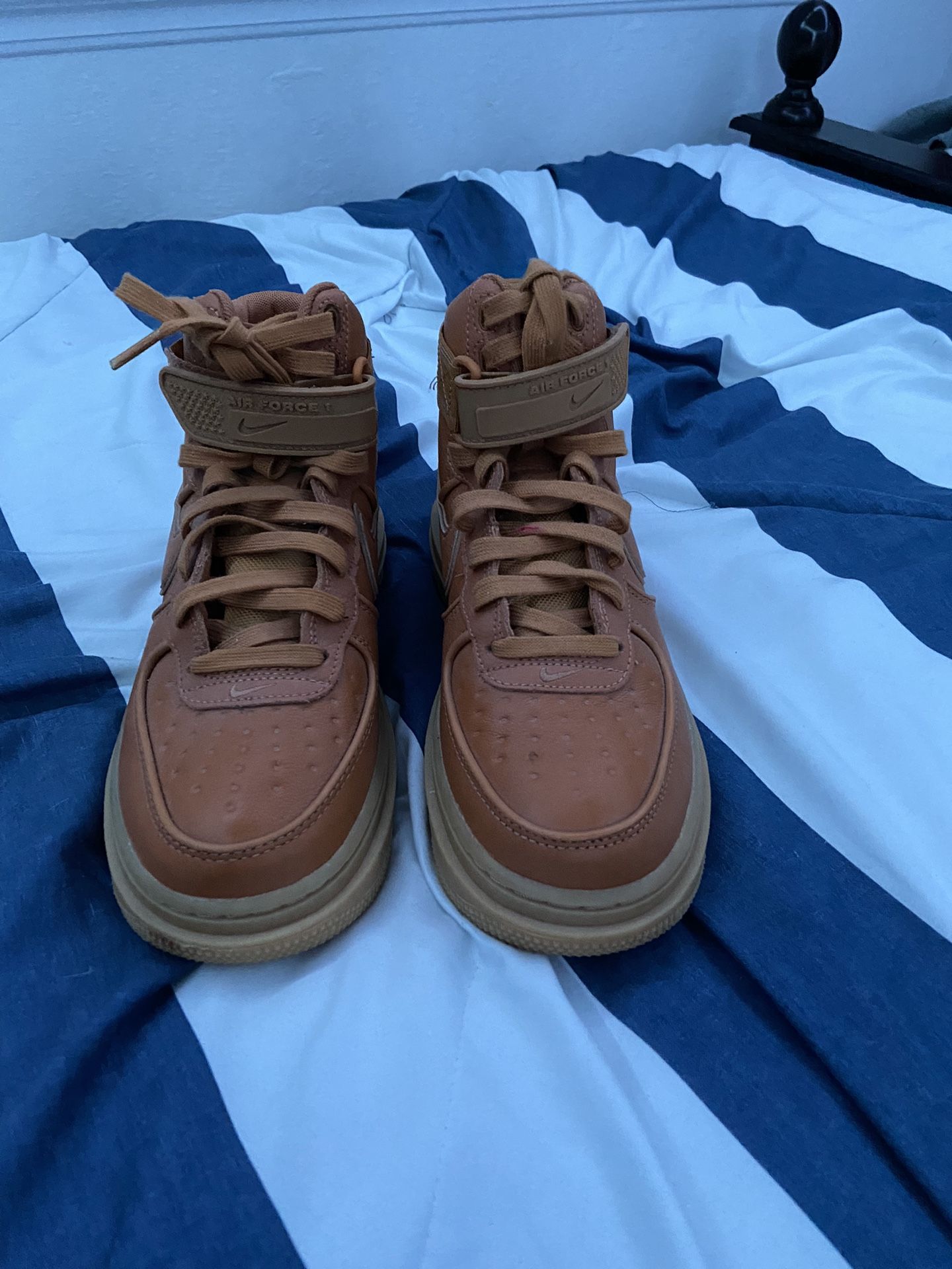 Air Force 1 High Gore-Tex “Flax” boot