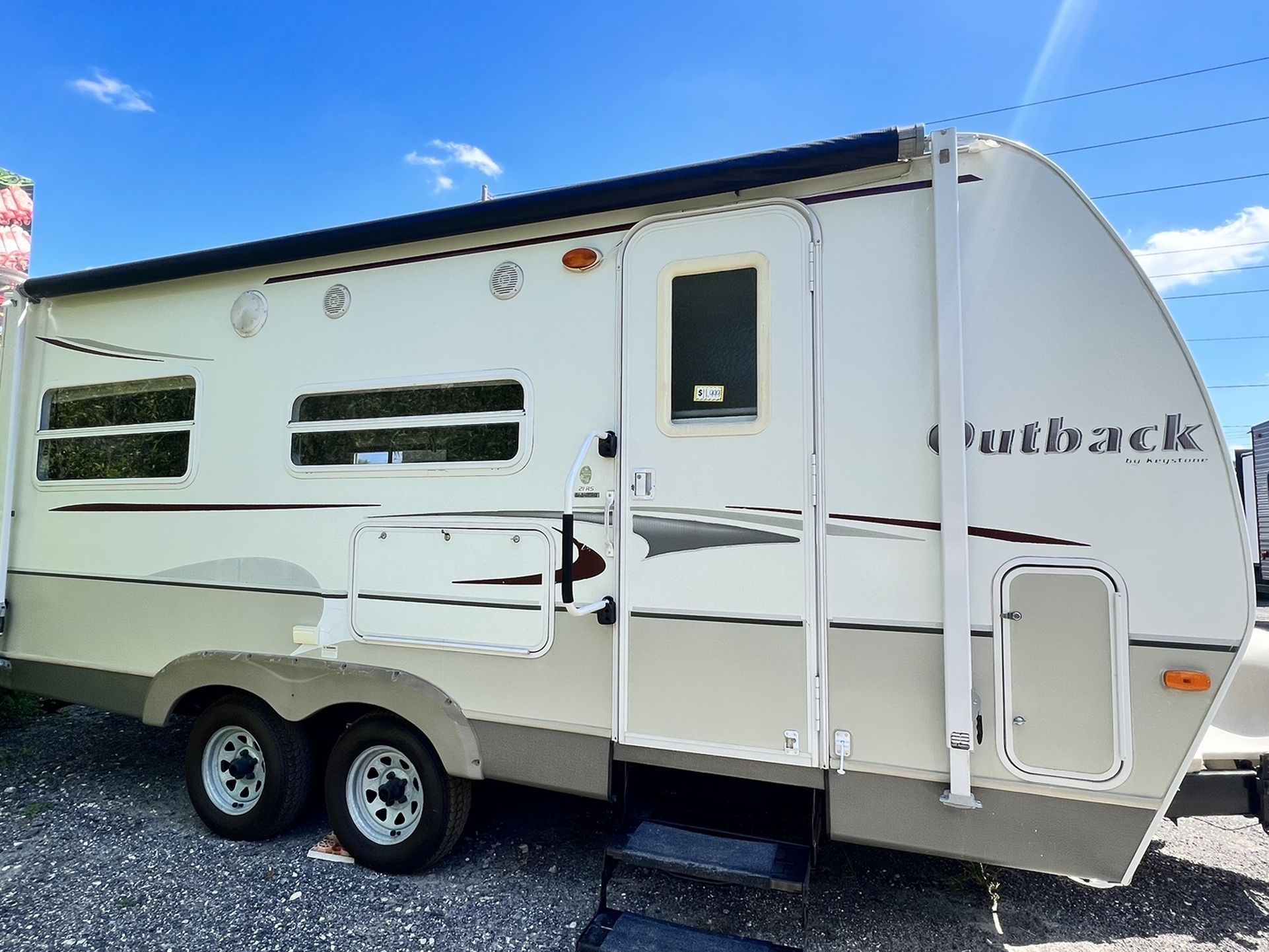 2007 Outback By Keystone Bunkhouse