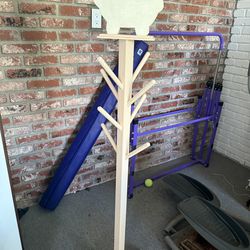 Kids coat/hat rack