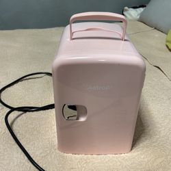 Mini Fridge! 