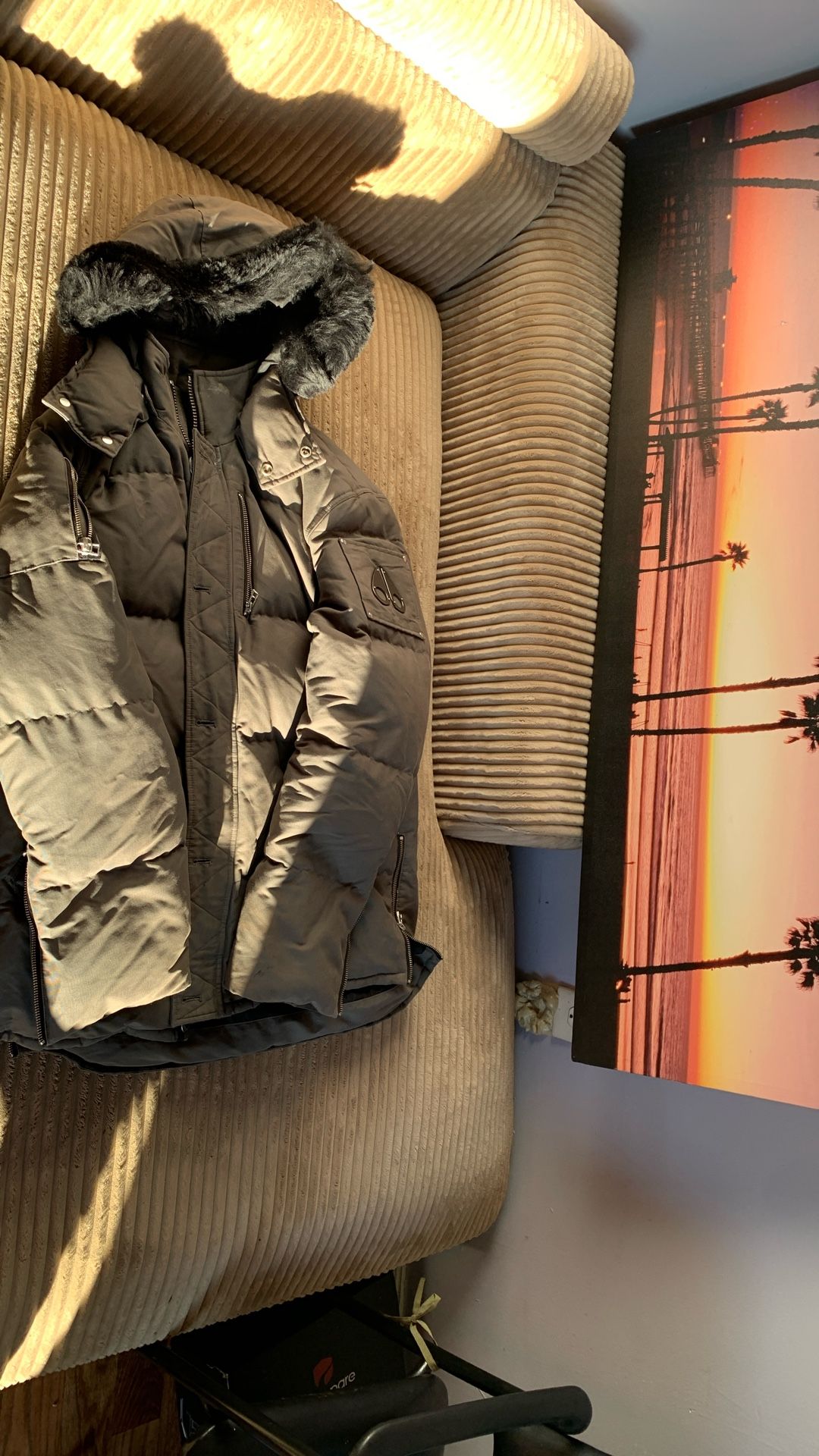 Moose Knuckles Parka Size - LG