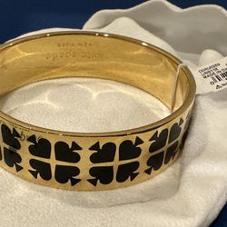 Brand New With Tags Kate Spade Play Your Cards Right Bangle Bracelet Black And Gold 