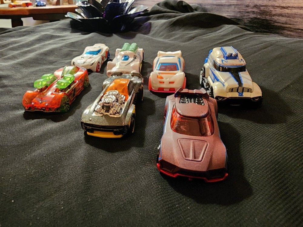 NEW HOT WHEELS Fleet Of 7 Racecars
