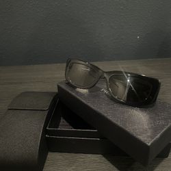prada womens pr 14ys sunglasses 