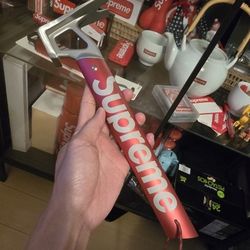 Supreme Hammer