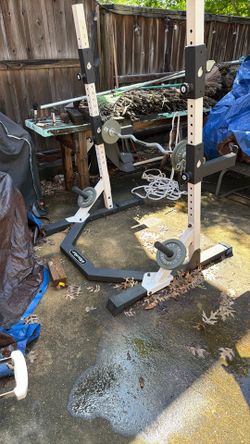 Nautilus Squat/Bench Rack